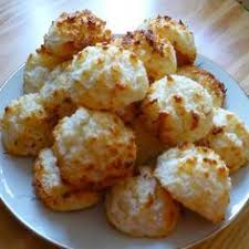 Variation Von Kokosmakronen Mit Quark Rezept Einfache Kokosmakronen Makronen Kokosmakronen