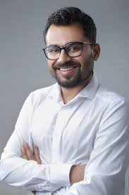 Home — The Curator's Salon