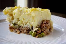 Classic Comfort Food Shepherd S Pie Recipe Shepherds Pie Food Recipes