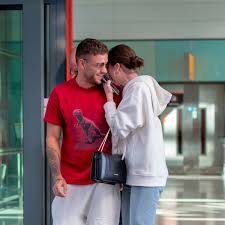 When henry isn't modeling, she's been known to dust off her acting skills. Liam Payne And New Girlfriend Maya Henry Can T Hide Their Happiness In London Mirror Online