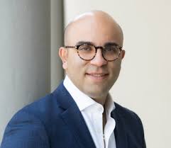 Who is the best doctor for nose reconstruction specifically forehead flap  surgery?