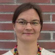 Ella Bingham (@BinghamElla)