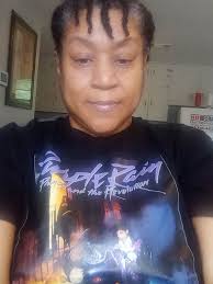 Prince Disguises as Poor Guy to Find Love