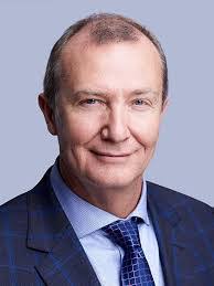 Darren Valentine's Instagram, Twitter & Facebook