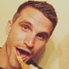 Carla Kellogg (@kelloggc1)