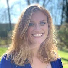 Mallory Holman's Instagram, Twitter & Facebook