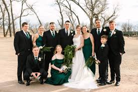 Mob Vibes ✔️ We had the most incredible vendors: Photography:  @megansimpsonphoto Videography: Ben Beckner Decorator: Melissa Zwygert  Wedding Coordinator: Ashley L Hurlburt Venue: Beecher Island Hair: Sarai  Bauer Makeup: @goldenrae__aesthetics ...