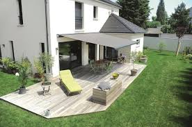 Storistesdefrance Store Terrasse Jardin Soleil Decormediterraneen Espaceveranda Jardin Soleil Stor Terrassen Schatten Garten Terrasse Terassenideen
