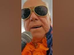 Jim Moses's Instagram, Twitter & Facebook