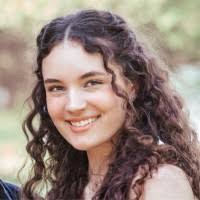 Mia Humphries's Instagram, Twitter & Facebook