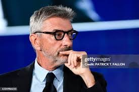 Patrick Fillion's Instagram, Twitter & Facebook