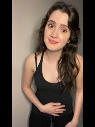 Полное имя — лора мари марано (laura marie marano). Laura Marano On Twitter Lol No Like Actually Lol Https T Co Ze9wojao1w