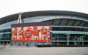 The hotel has 405 newly refurbished and elegantly appointed air conditioned bedrooms, executive rooms, and suites. Arsenal Vs Chelsea At The Emirates Stadium And Holiday Inn Kings Cross Bloomsbury 4 London Up To 70 Voyage Prive
