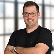 Michael Zapp's Instagram, Twitter & Facebook