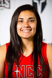 Jessica Hinde's Instagram, Twitter & Facebook