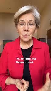 Julie Eoff's Instagram, Twitter & Facebook