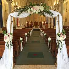 Romantic Entrance For A Summer Wedding By Unico Decor Www Unicodecor Com Wedding Church Decor Diy Wedding Decorations Church Wedding Flowers