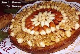 La crostata di frutta secca è una ricetta vegan adatta non solo a chi segue questo tipo di dieta, ma anche a chi desidera un dessert gustoso e leggero. Crostata Con Ricotta E Frutta Secca Dolci Manie In Cucina