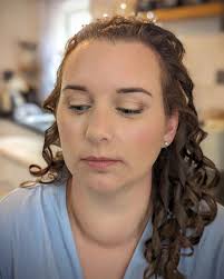 It was an extra special bridal make over yesterday for the beautiful Alex  who married my eldest nephew Aidan! 🥰 We had a wonderful time celebrating  their marriage @3littlepigs.crediton as you can