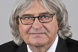 Újszínház Archives