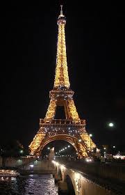 Pin By Christine Marie On Sophisticated Living In Gold Black Paris Tour Eiffel Tour Eiffel Eiffel Tower