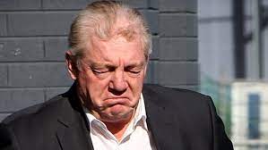 Gus Gould is a Wanker!!