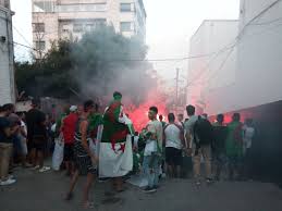 Modifier l'année 2019 est une année commune qui commence un mardi. Finale De La Can Les Supporters Fetent La Victoire De L Algerie Peu D Incidents Et Seulement 13 Interpellations En Region Parisienne