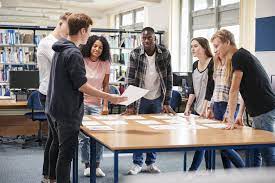 Build a Democratic Classroom With the Use of Cooperative Learning -  Population Education