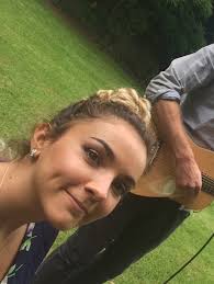 I looked back to 2016 in my phone and here is what I found 🥰 Which is your  fav pic? #mollystone #throwback #2016 #newyear #memories