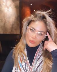 Close Design By Leslie Close