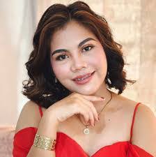 Marlene Abella's Instagram, Twitter & Facebook