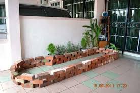 Ukuran kolam ikan minimalis kaca yang satu ini bisa berukuran 1x1x0,5 meter kubik saja. Diy Kolam Hartanah Murah Melaka Dan Hiasan Dalaman Facebook
