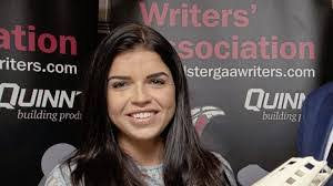 Shannon Graham's Instagram, Twitter & Facebook