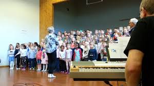 Nybygg av barneskole som består av en bygning i tysnes. Stilig Tysnes Uggdal Skule Mp4 Youtube