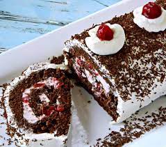 Try Black Forest Roll Cake You Ll Just Need 2 3 Cup Flour 1 4 Tsp Baking Soda 1 4 Tsp Salt 4 Eggs 1 Cup Sugar 1 4 Cup Roll Cake Jelly Roll Cake Desserts