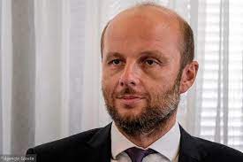 Od dziś dla was bloger drugiej klasy. Konrad Fijolek Moze Wygrac Wybory Prezydenckie W Rzeszowie Tak Wskazuje Wewnetrzny Sondaz Po Polityka Wiadomosci Gazeta Pl
