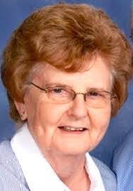 Etta Mcdowell's Instagram, Twitter & Facebook