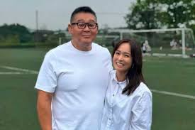 元横綱・花田虎上家のおせち料理を妻が公開 和洋中そろったお重に「素敵」「豪華」の声 | ENCOUNT
