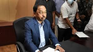 Rane started his career as a shakha pramukh of the shiv sena, soon became a bmc corporator, and then the chairman of the brihanmumbai electric supply. Sddgsw35yf6mym