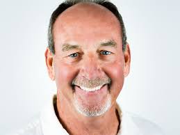 Marshfield man once had job of brushing the teeth of Elvis' pet chimp