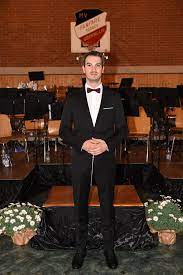The mass media often call him plagiarism hunter (in german plagiatsjäger). Seit 2018 Dirigent Florian Weber Musikverein Fanfare Oberbillig