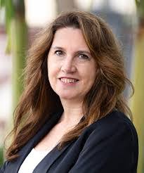 Jennifer Defazio's Instagram, Twitter & Facebook