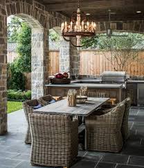 Rustikale Rattan Stuhle Holztisch Garten Outdoor Kuche Buitenkeuken Ontwerp Patiodesign Achtertuinideeen