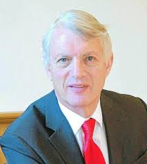 Philosopher to address college