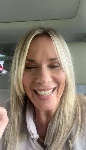 Lorrie Shelton's Instagram, Twitter & Facebook