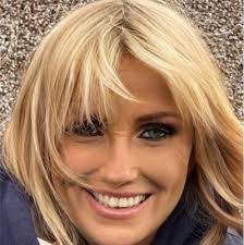 Jane Peckham's Instagram, Twitter & Facebook