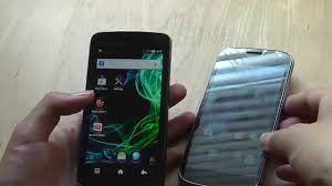 ZTE Flash vs. Sharp Aquos Phone ...