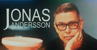 På plats i Din Gata-studion. Upp och hoppa och lyssna kl 7-9! #ursprunget  #dingata @p3dingata