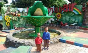 Tempat wisata ini dibuka sejak 14 november 2004. 10 Gambar Wisata Bahari Lamongan Harga Tiket Masuk Rute Menuju Lokasi Hotel Villa Nomor Telepon Jam Buka Jejakpiknik Com
