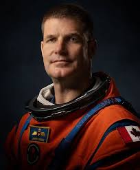 Jeremy Hansen Height, Age, Wife, Family, Biography & More » StarsUnfolded